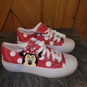 Disney Minnie Mouse sneakers Womens Size 8 Nwt